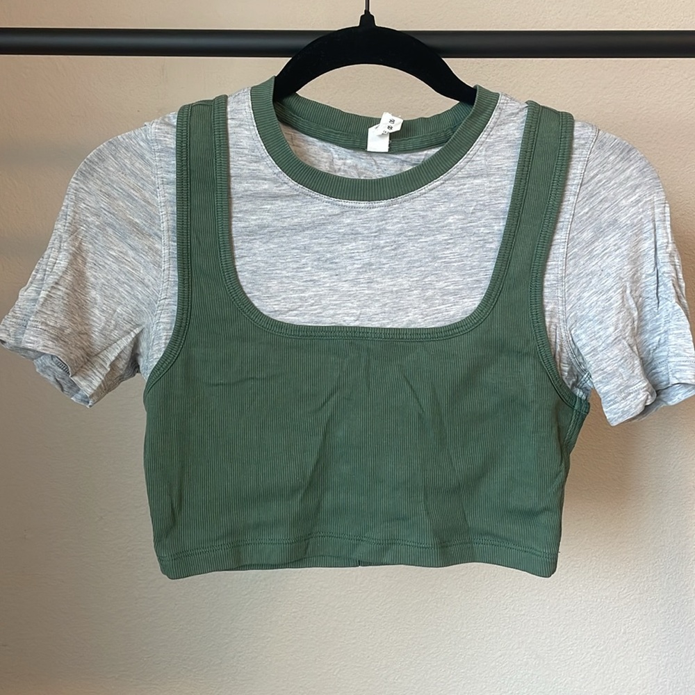 Lululemon Crop Tee